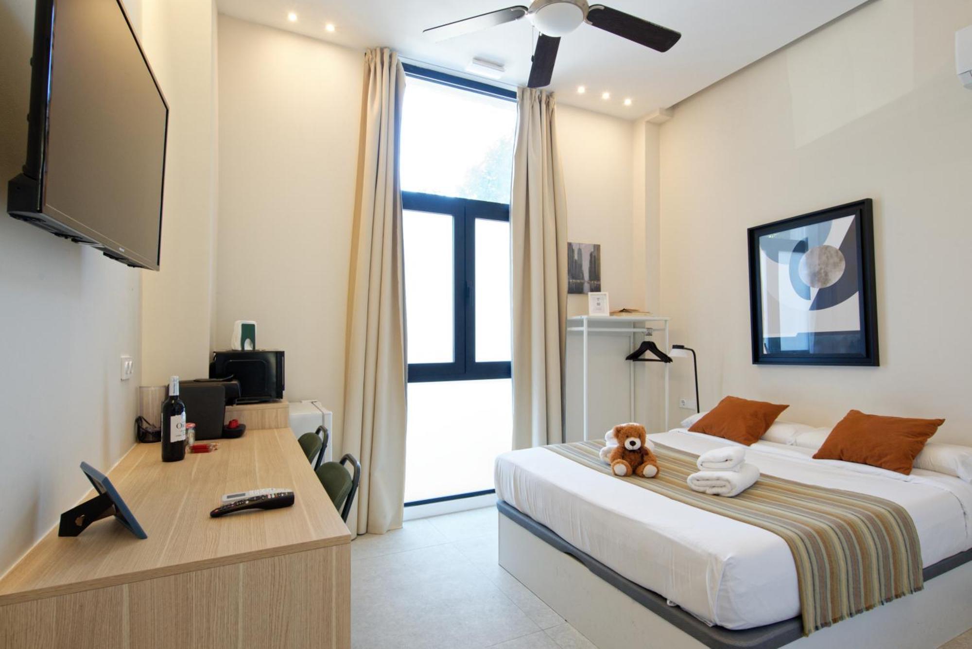 Osito Hub - Campoamor Valencia Room photo